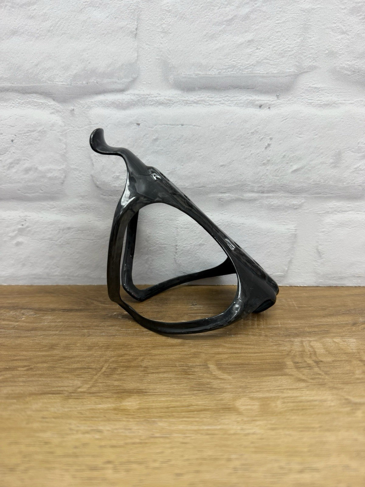 Arundel Mandible carbon fiber water bottle cage