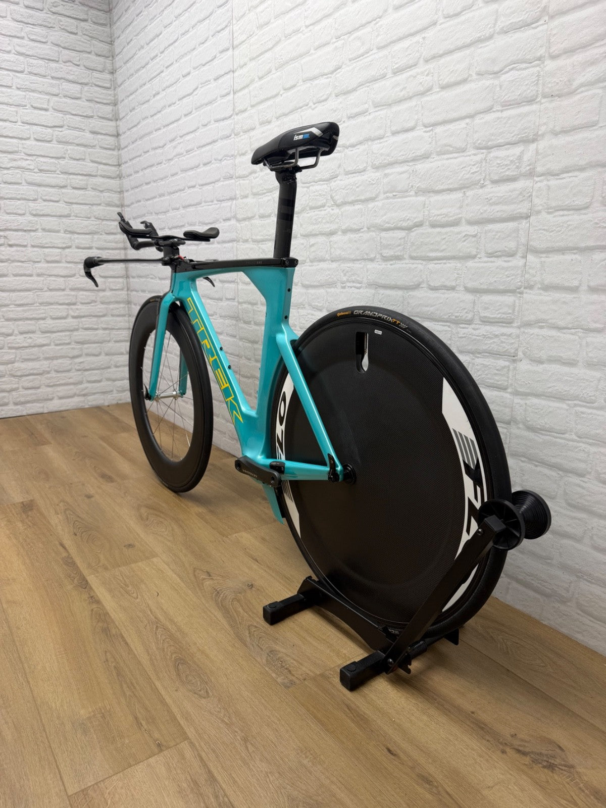 Trek Speed Concept Project One Medium Triathlon Bike