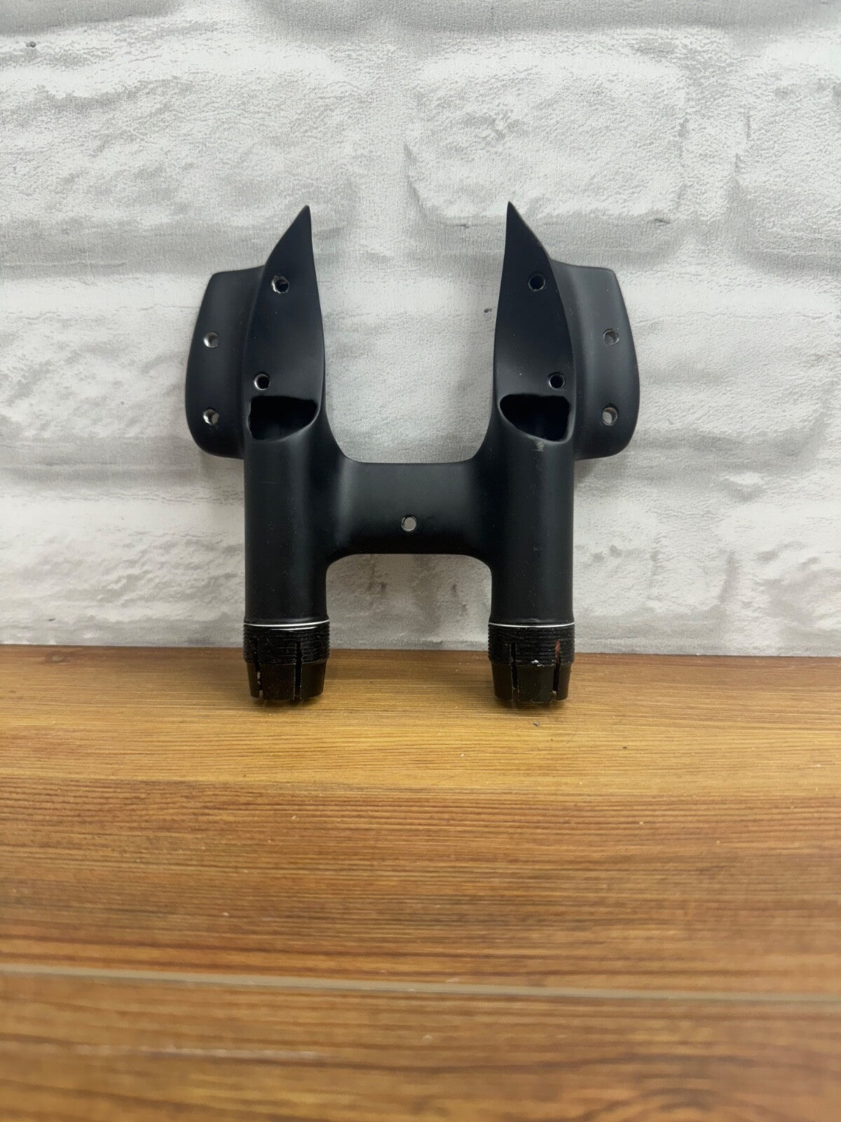 3T Aduro Carbon Fiber Low Aero Bar Mount for Cervelo P5 Tri Bike