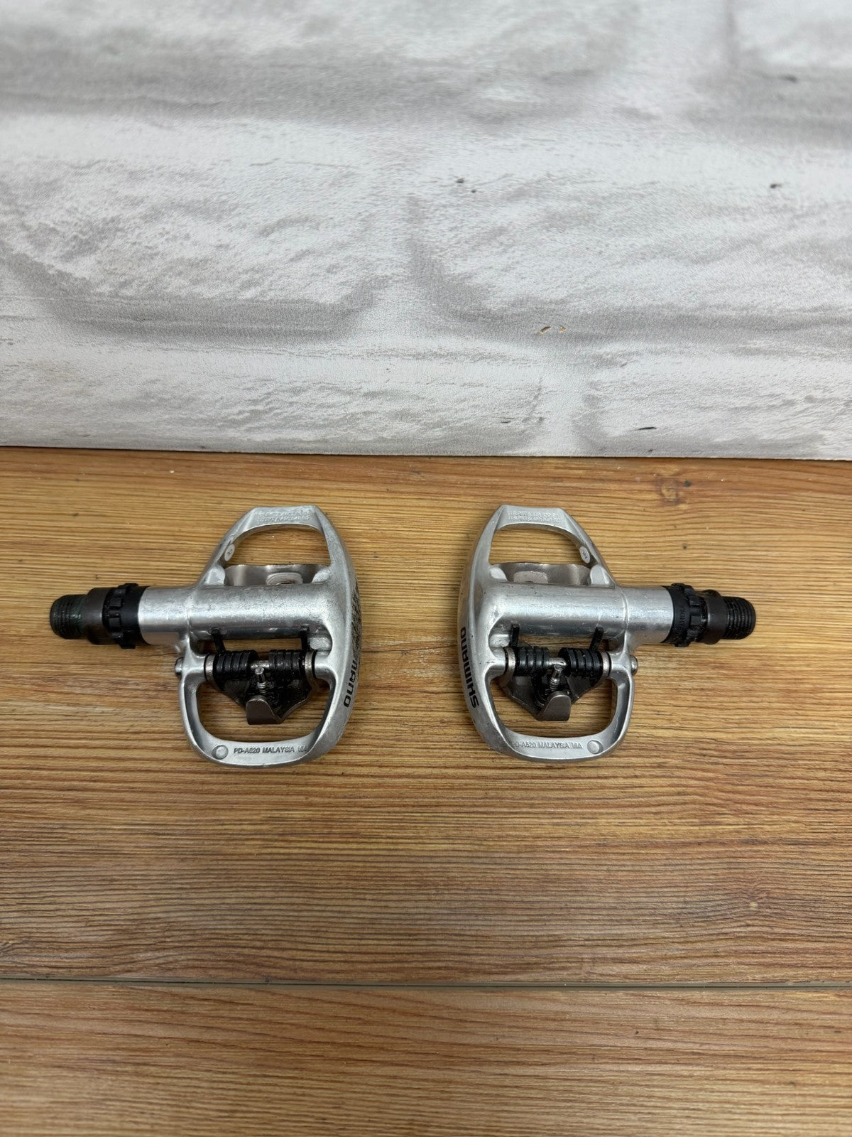 Shimano PD-A520 Platform Flat Clipless Pedals