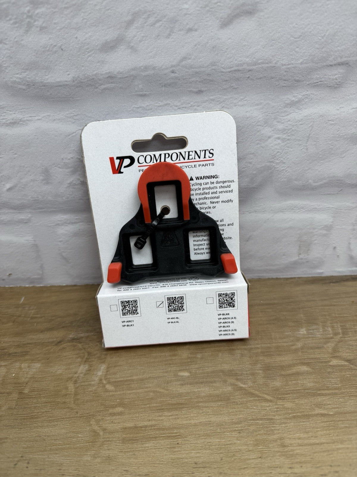 VP Components ARC1 Road Bike Cleat Set