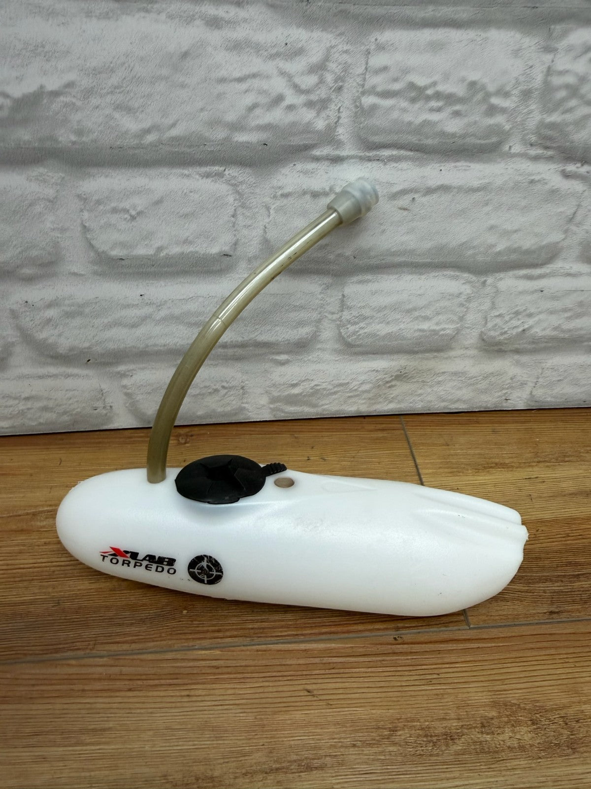  XLAB Torpedo Hydration Tank Bottle