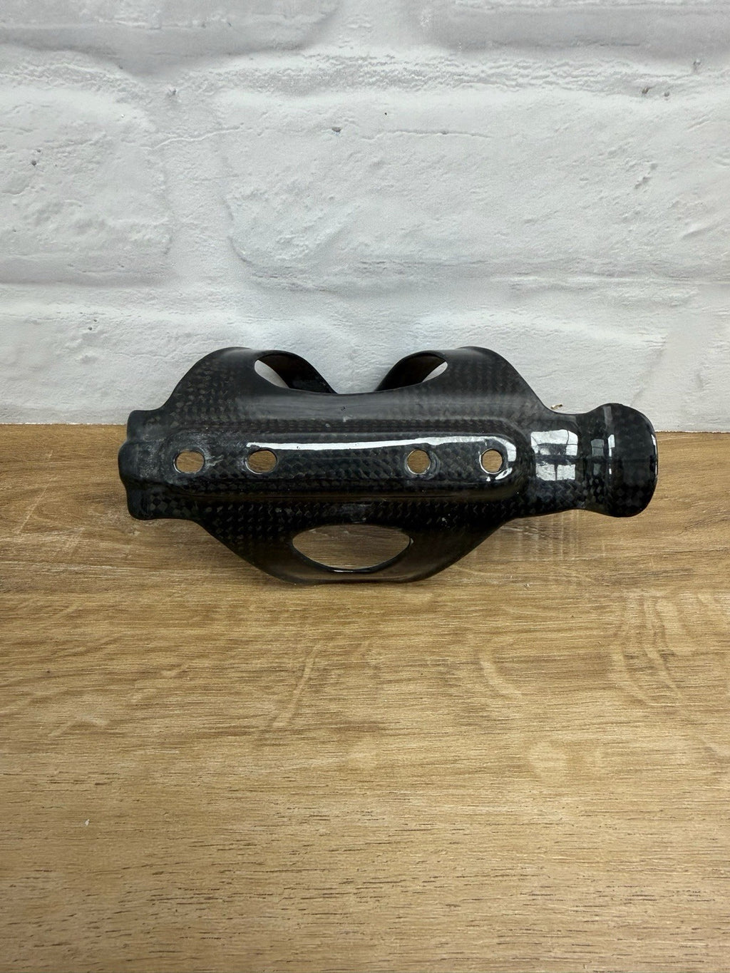 Arundel OtherSideLoader carbon fiber water bottle cage 