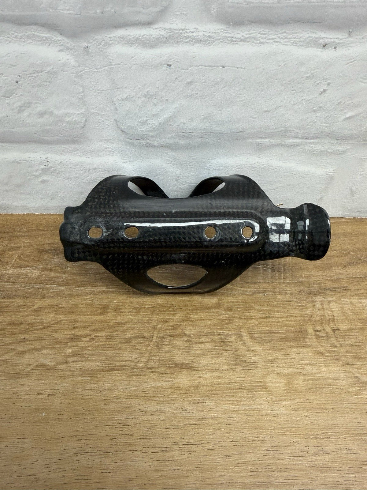 Arundel OtherSideLoader carbon fiber water bottle cage 