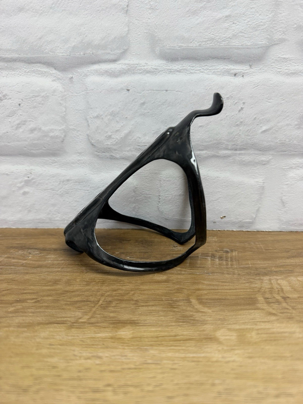Arundel Mandible carbon fiber water bottle cage