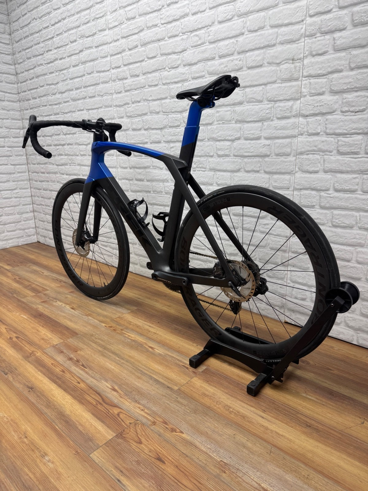 Trek Madone SL Di2 58cm