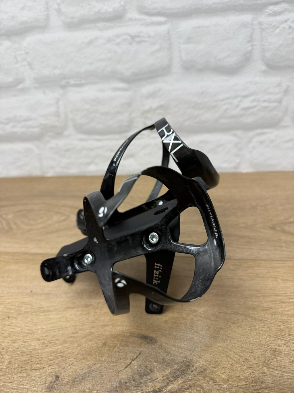 Fizik Rear Hydration Bottle Cage Saddle Mount With Bontrager RXL Bottle Cage 