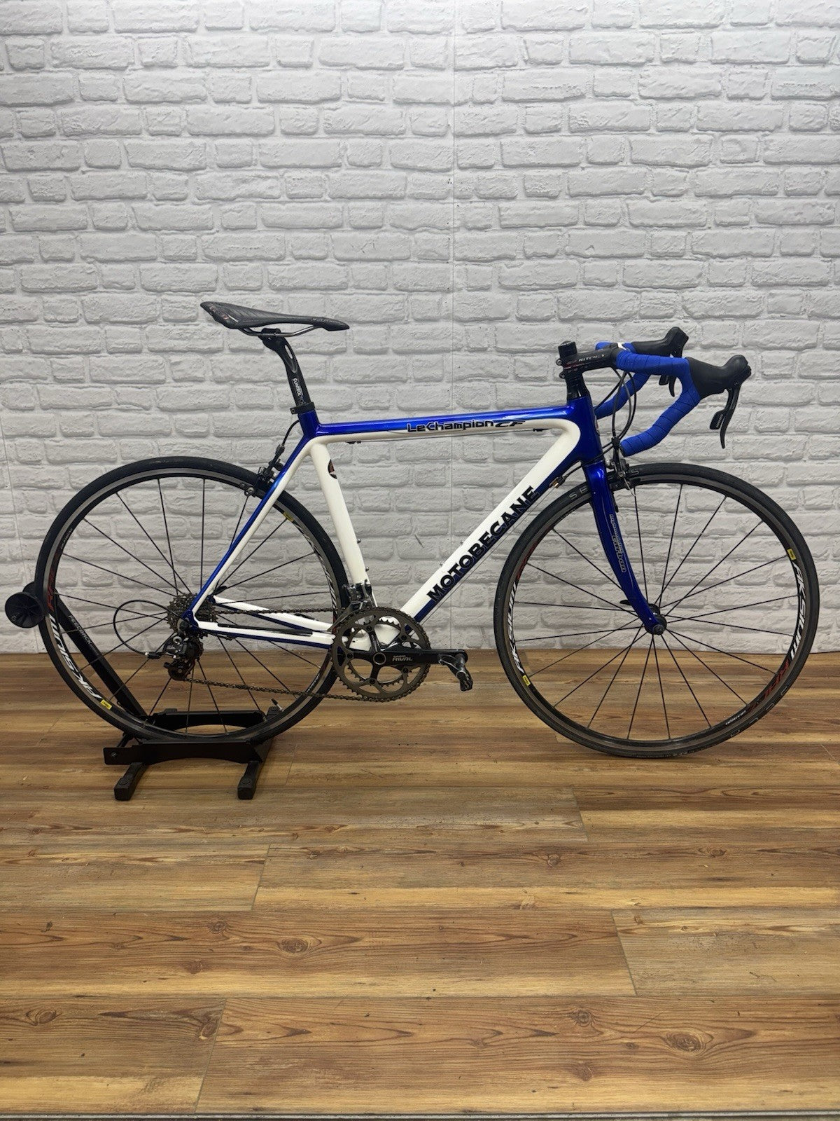 Motobecane Le Champion CF Medium