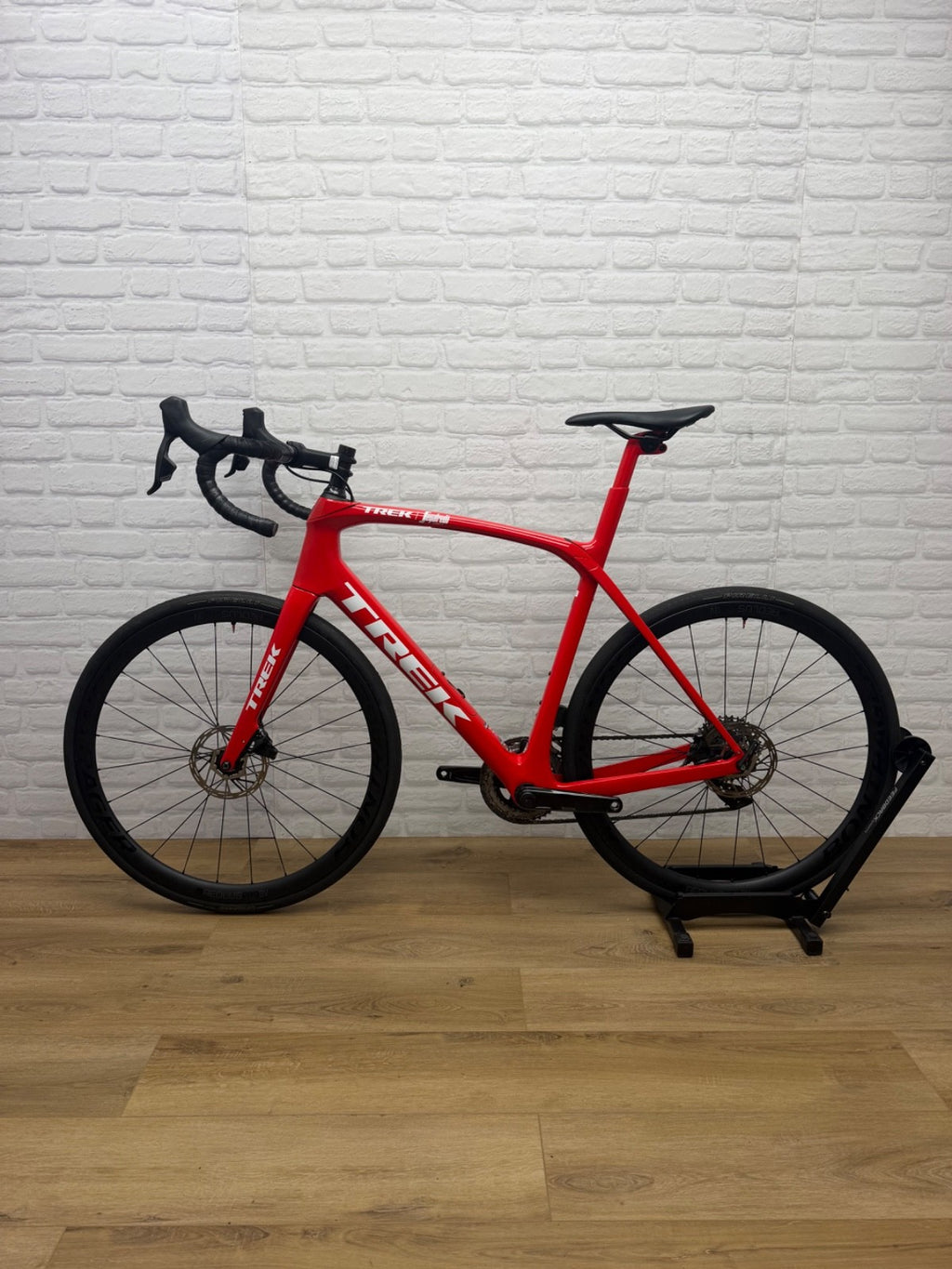 Trek Domane SLR Project One Team Segafredo Edition 58cm