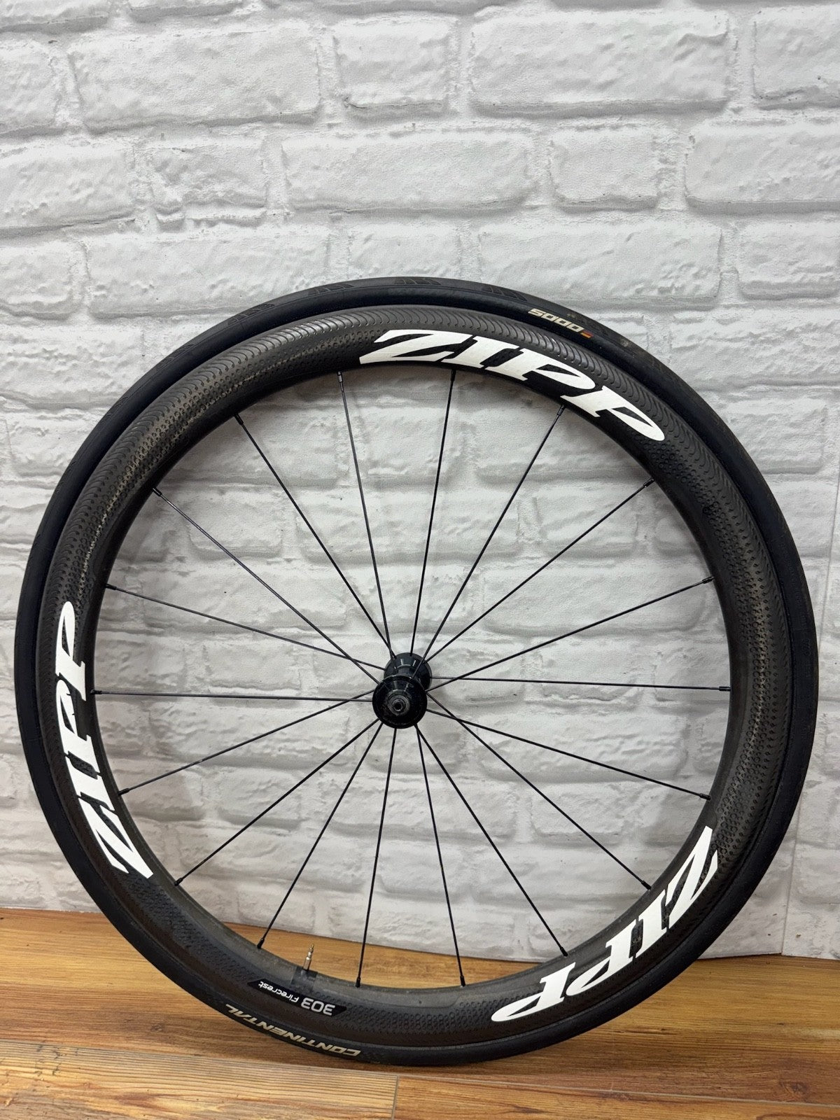 Zipp 303 Showstopper Clincher Carbon Rim Brake Wheelset