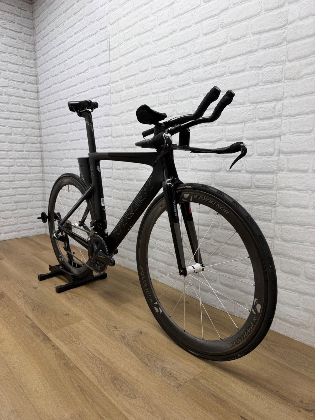 Trek Speed Concept Large Triathlon Bike