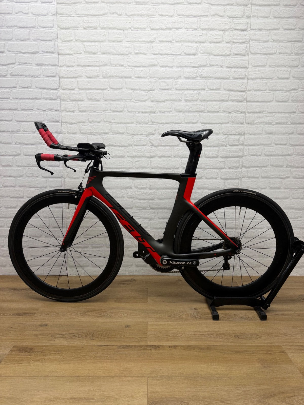 Felt B2 51cm Triathlon Bike