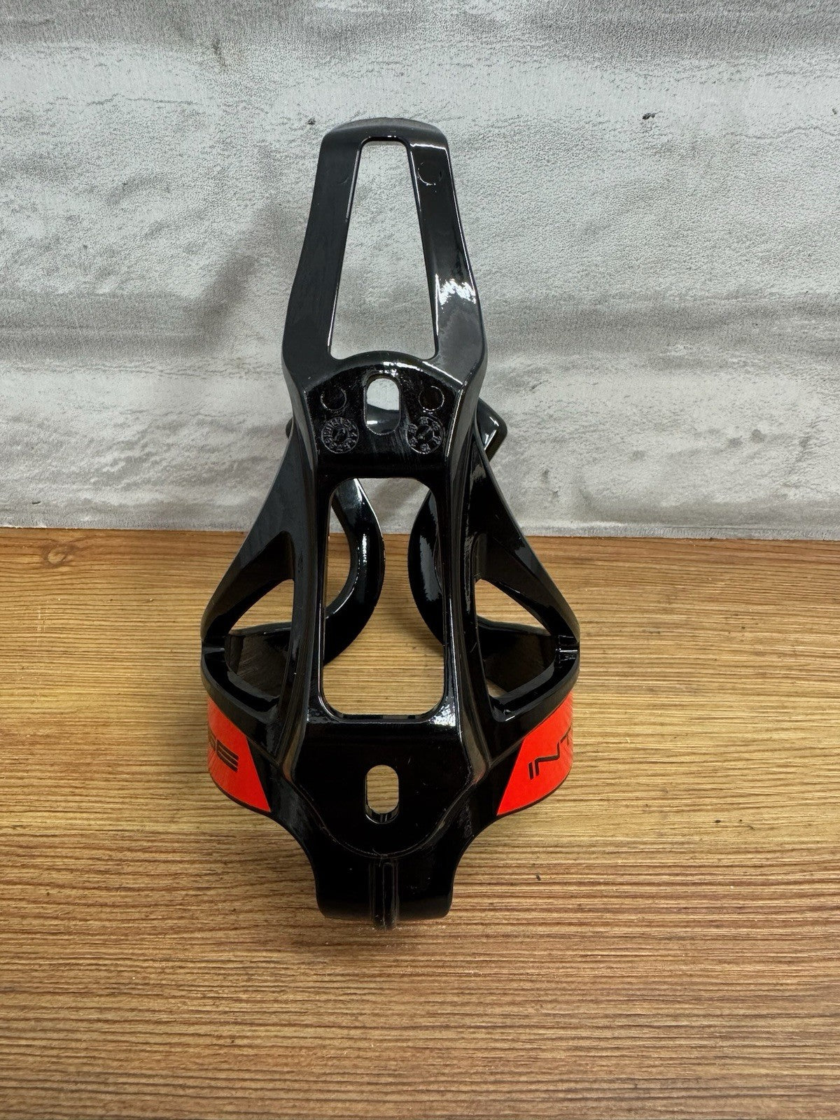 NEW Intense Bottle Cage