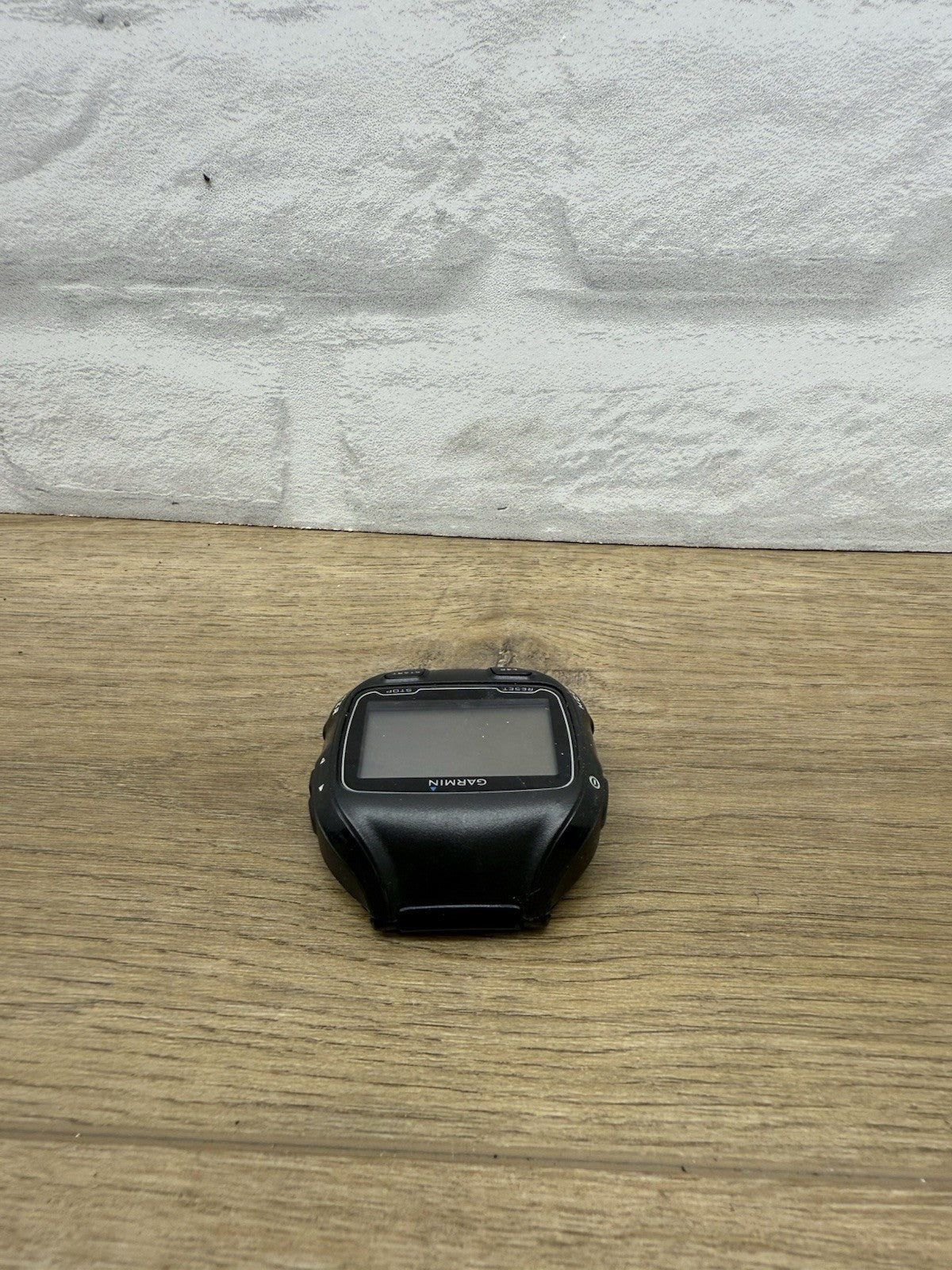 Garmin Forerunner 910XT GPS Multisport Triathlon Watch Head Unit with Charger