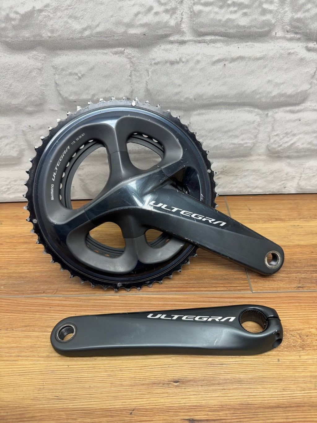 Shimano Ultegra FC-R8000 52/36T 175mm Crankset MANUFACTURED POST RECALL