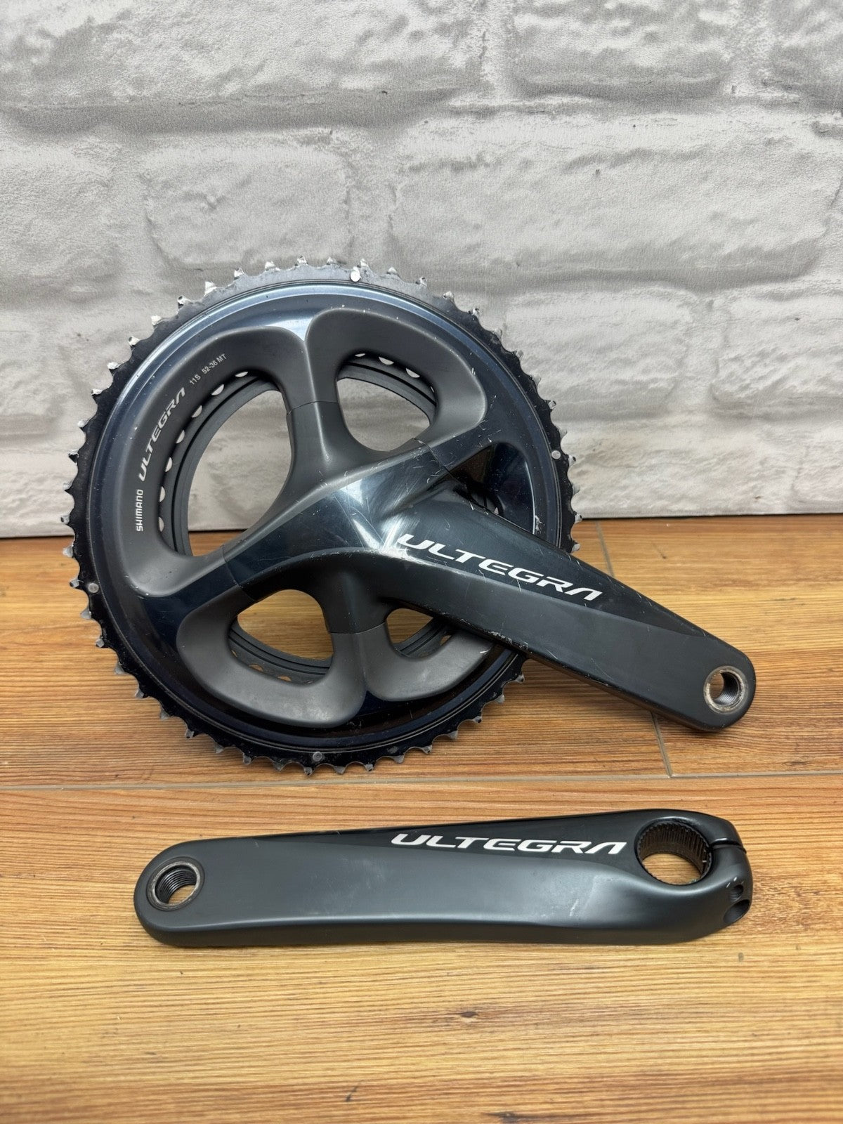 Shimano Ultegra FC-R8000 52/36T 175mm Crankset MANUFACTURED POST RECALL