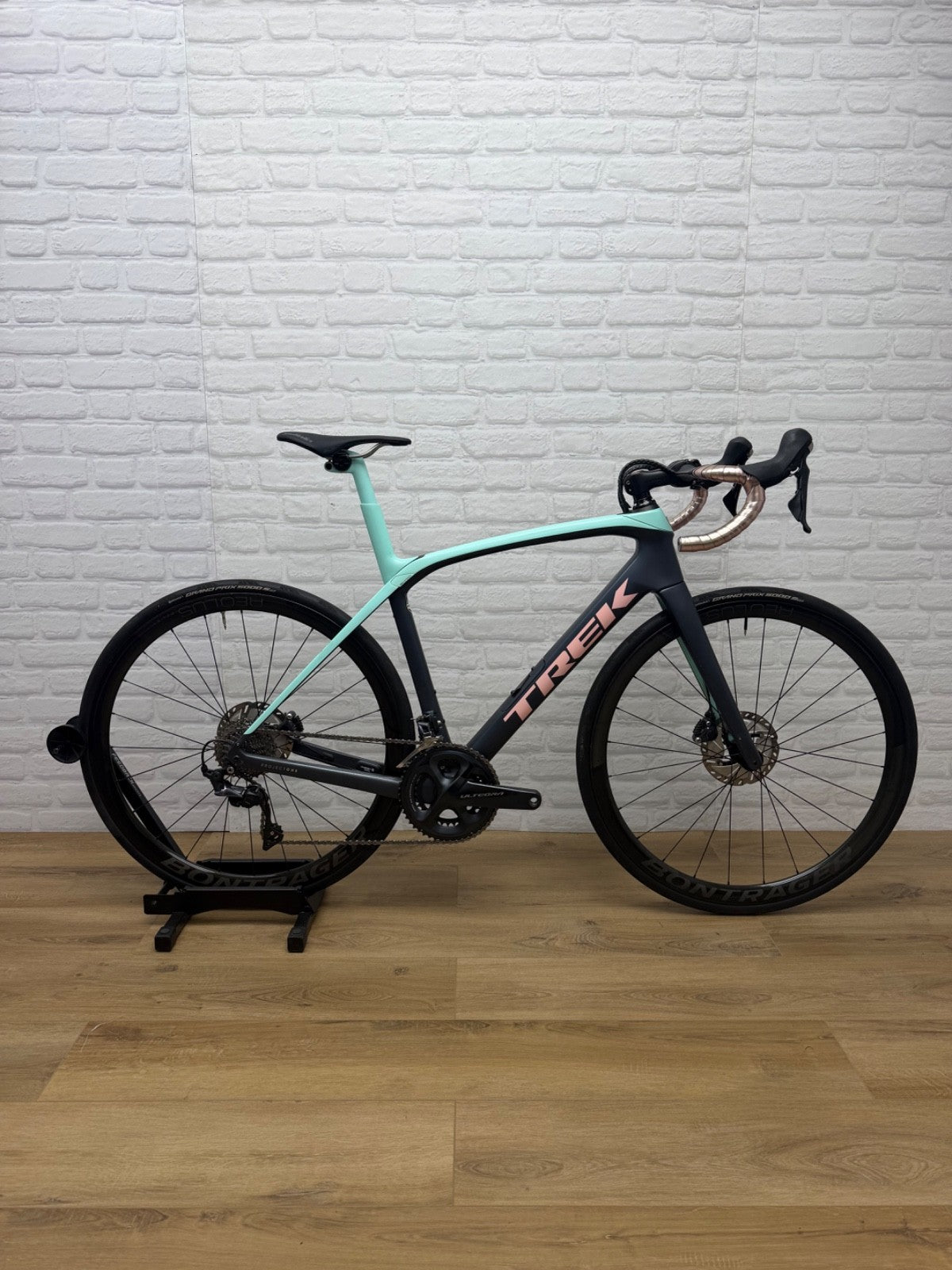 Trek Domane SLR Project One 54cm