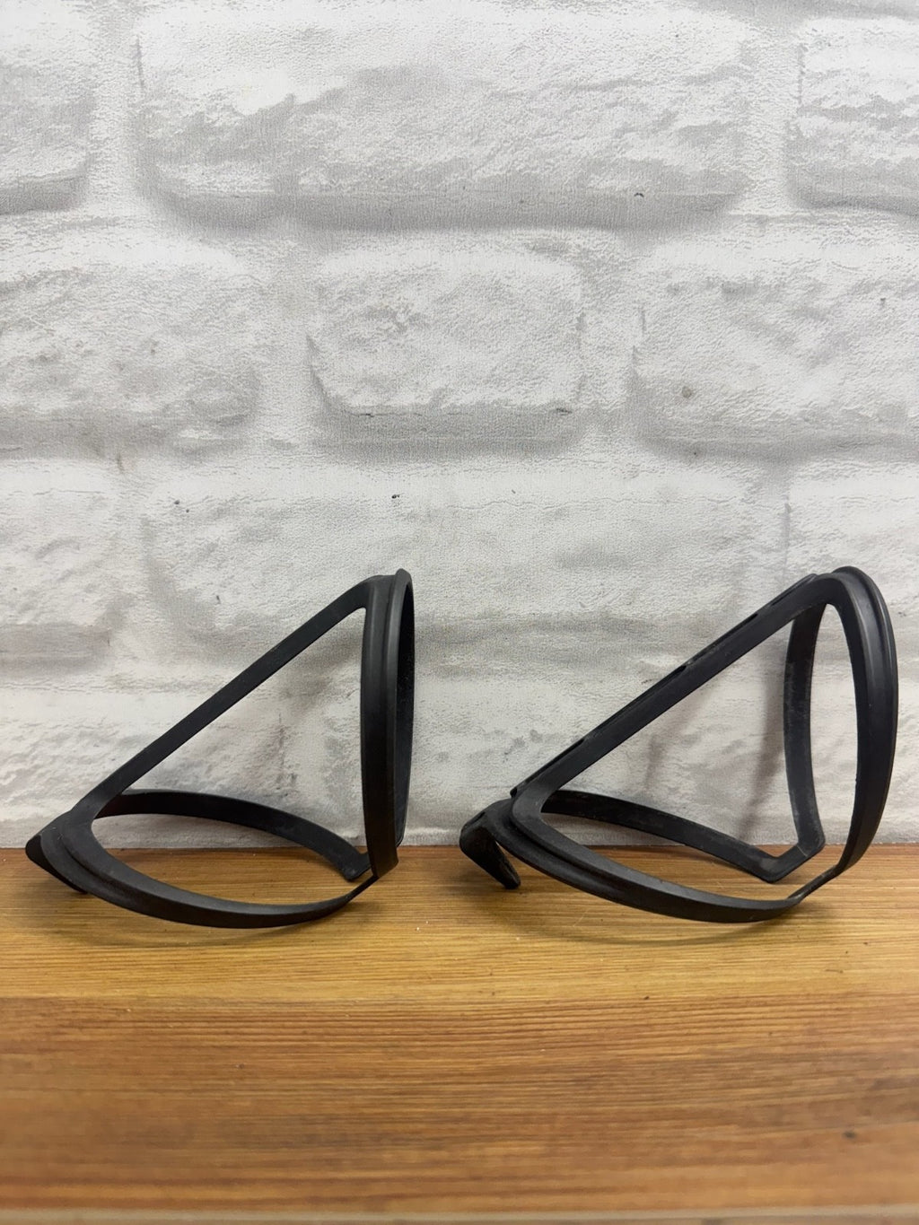 Canyon Lightweight Plastic Bottle Cage Set