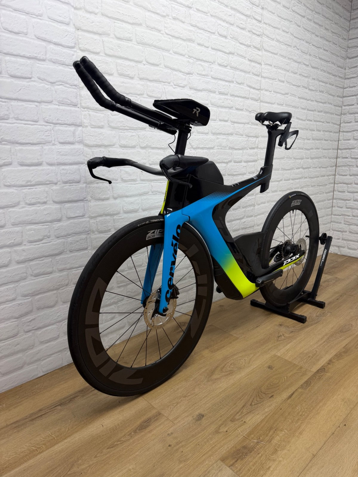 Cervelo P3X Large Triathlon Bike 