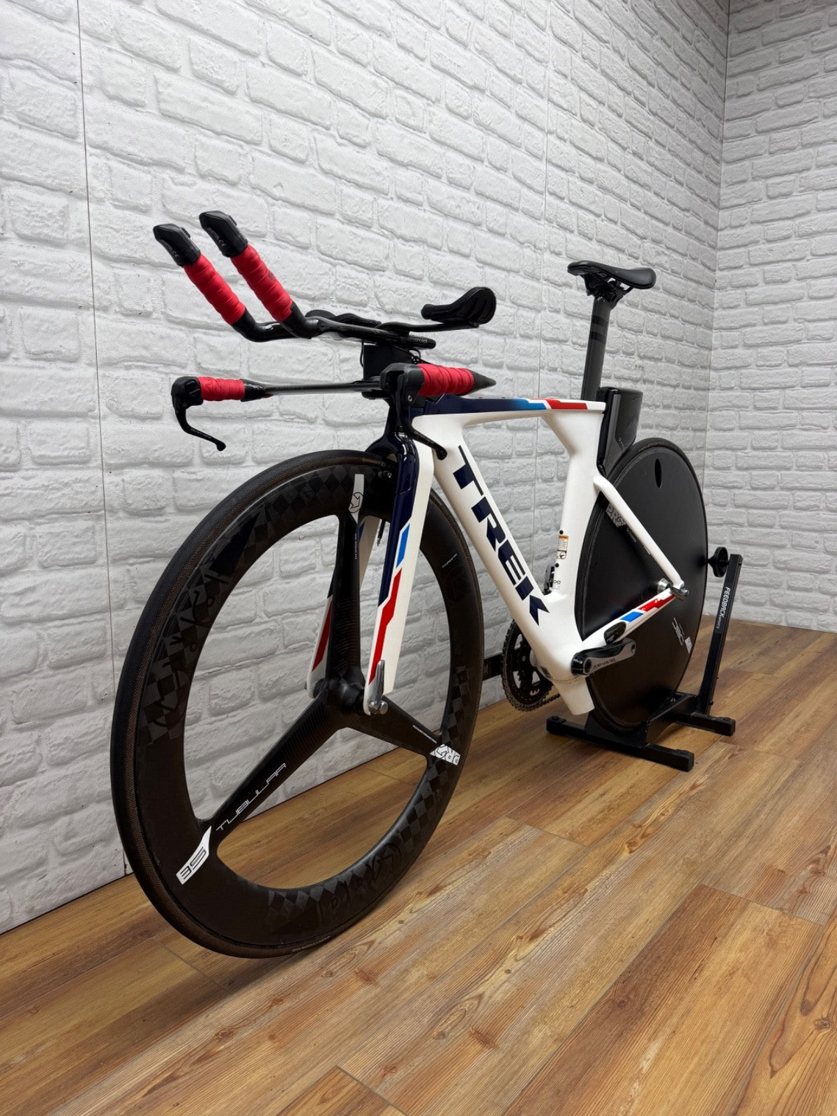 Trek Speed Concept Small Triathlon Bike
