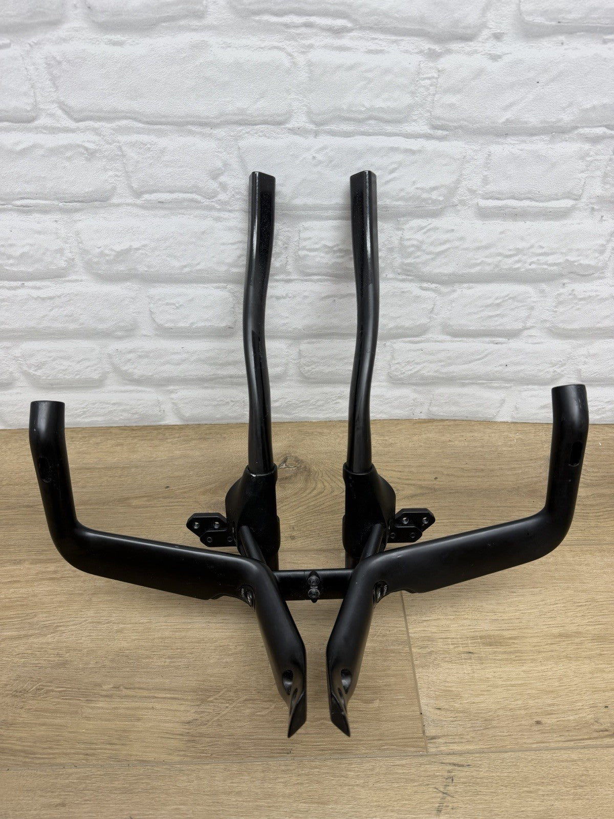 BMC Time Machine TM01 Cockpit With Zipp Vuka Aerobars