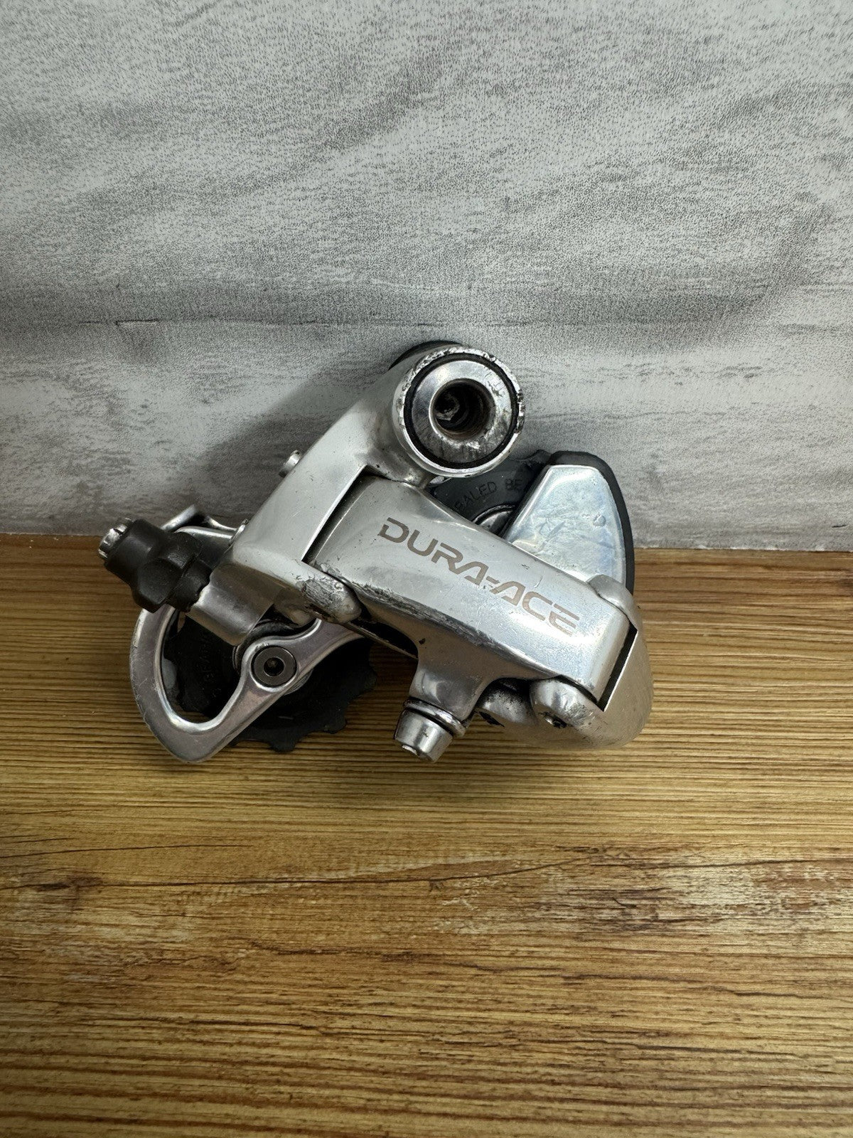 Shimano Dura Ace RD-7700 Rear Derailleur