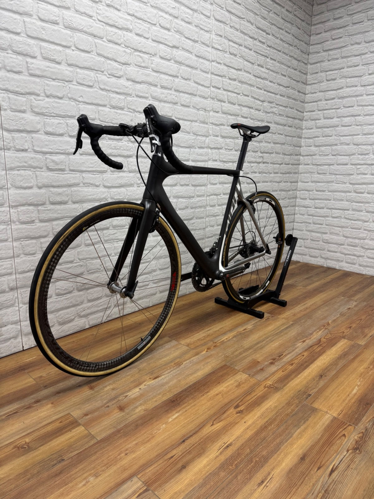 Giant Propel 56cm M/L Carbon Road Bike