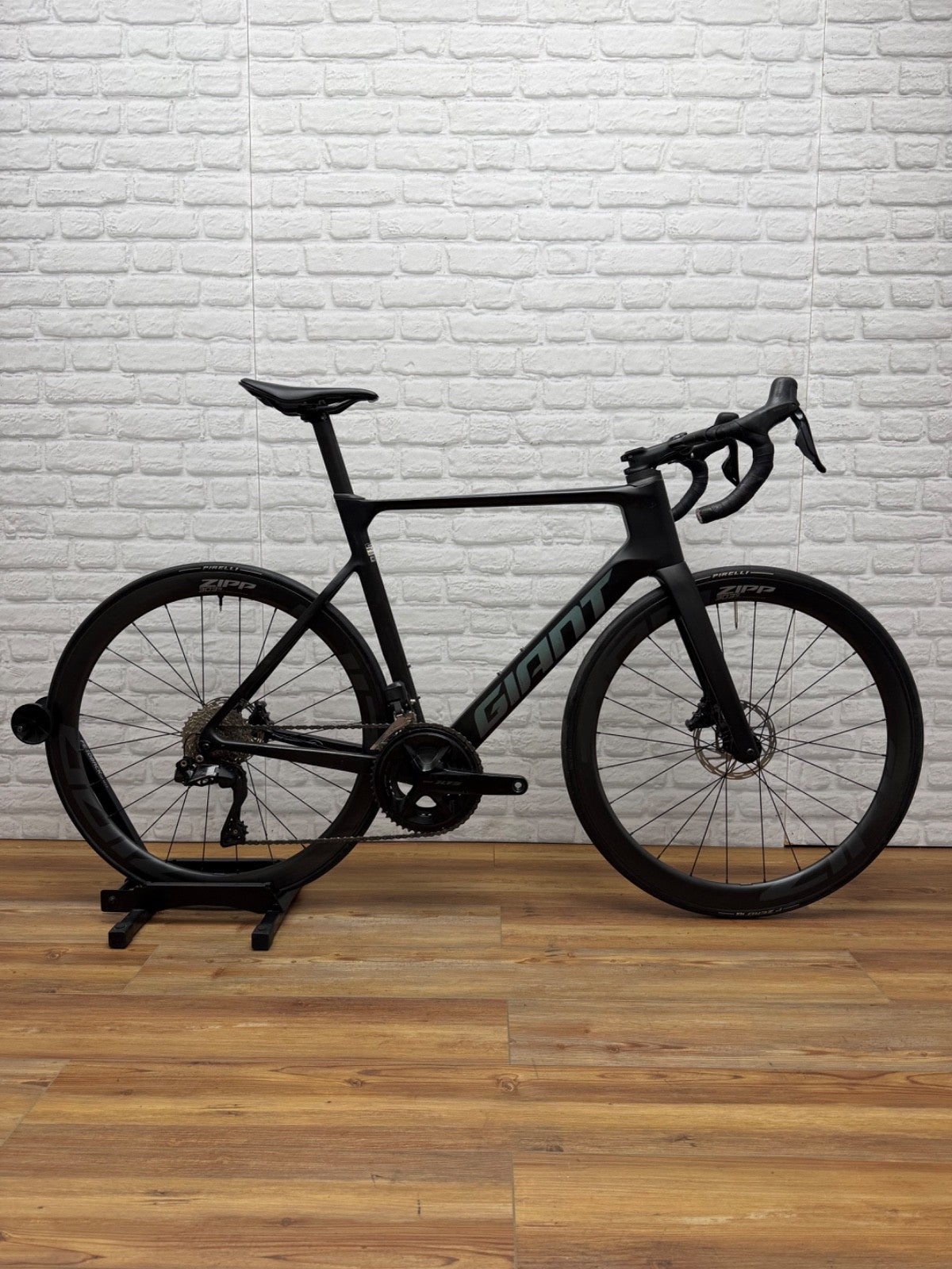 Giant Propel M/L 56cm Road Bike
