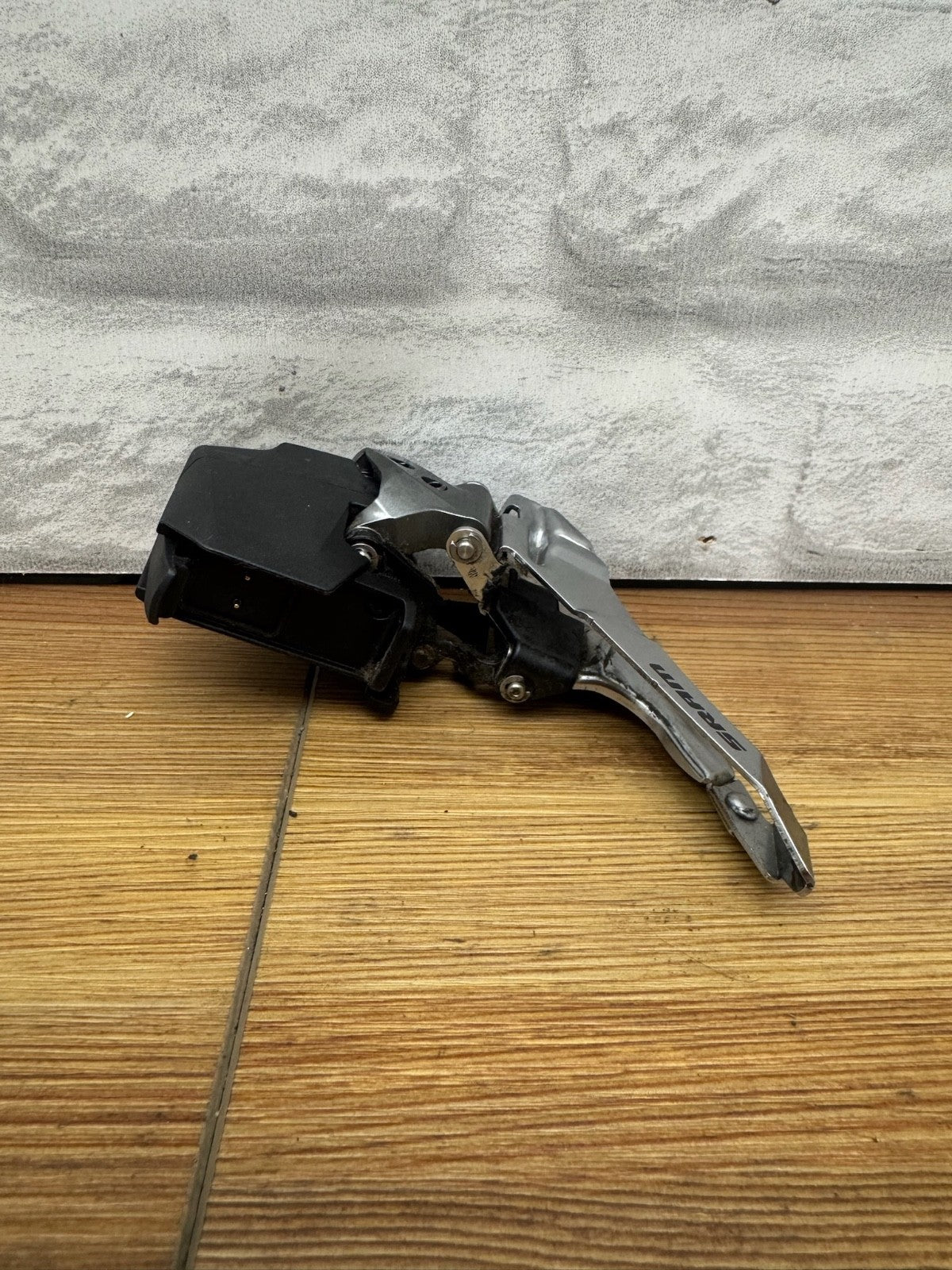 SRAM Rival AXS eTap Front Derailleur **FOR PARTS**
