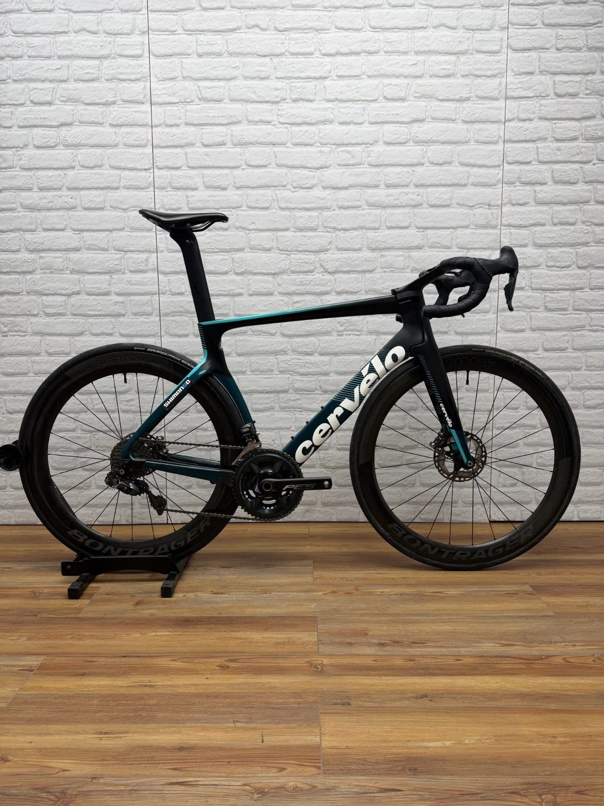 Cervelo S5 56cm Di2 Road Bike