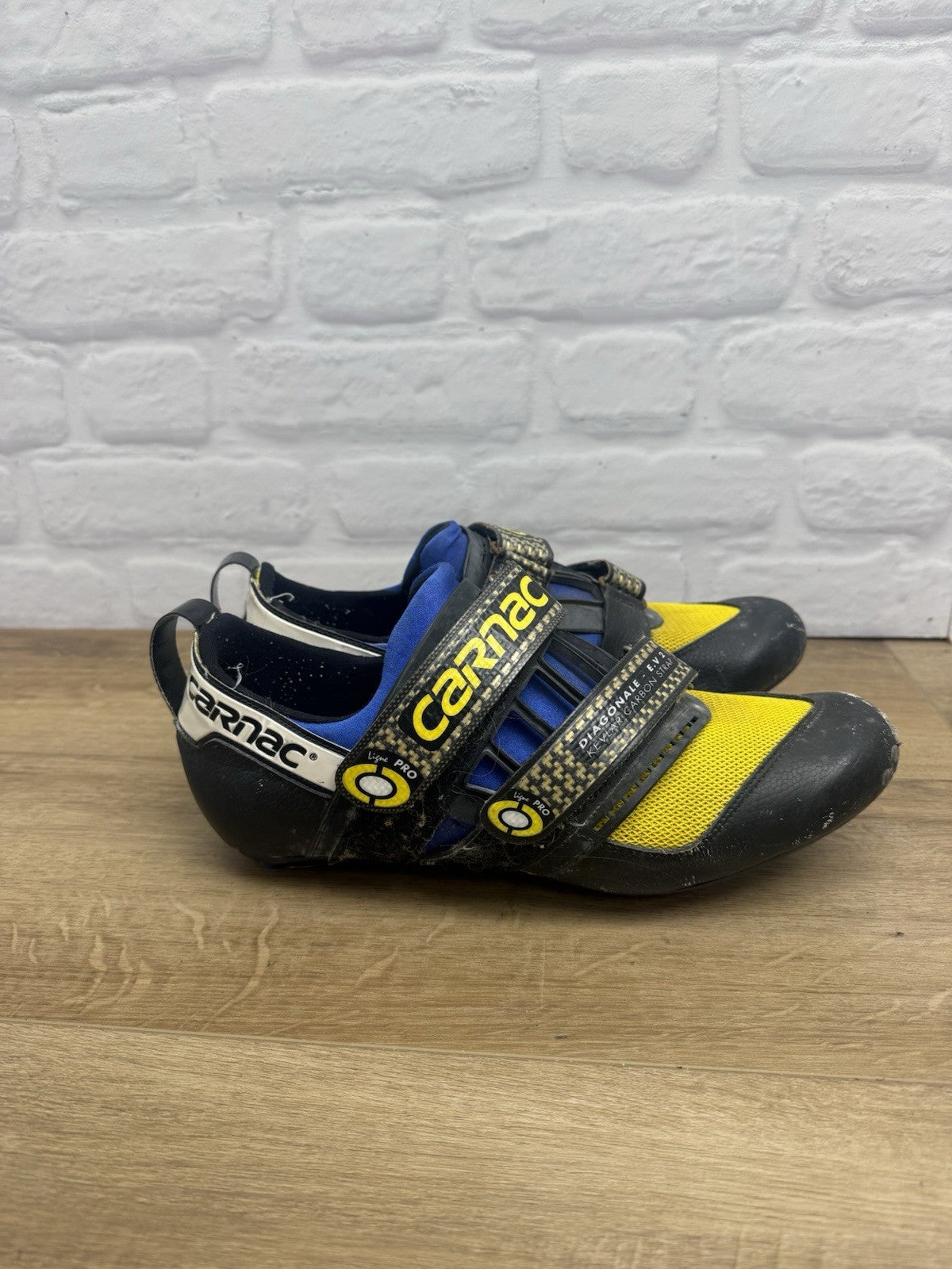 vintage Carnac Ligne Pro road cycling shoes