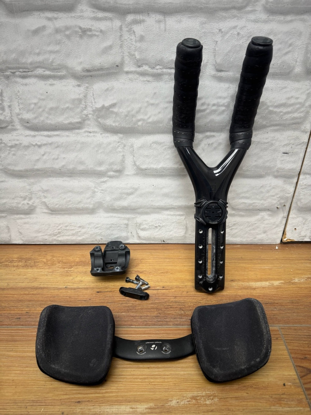 Trek Madone Bontrager Mono Bar Mounting Set Up