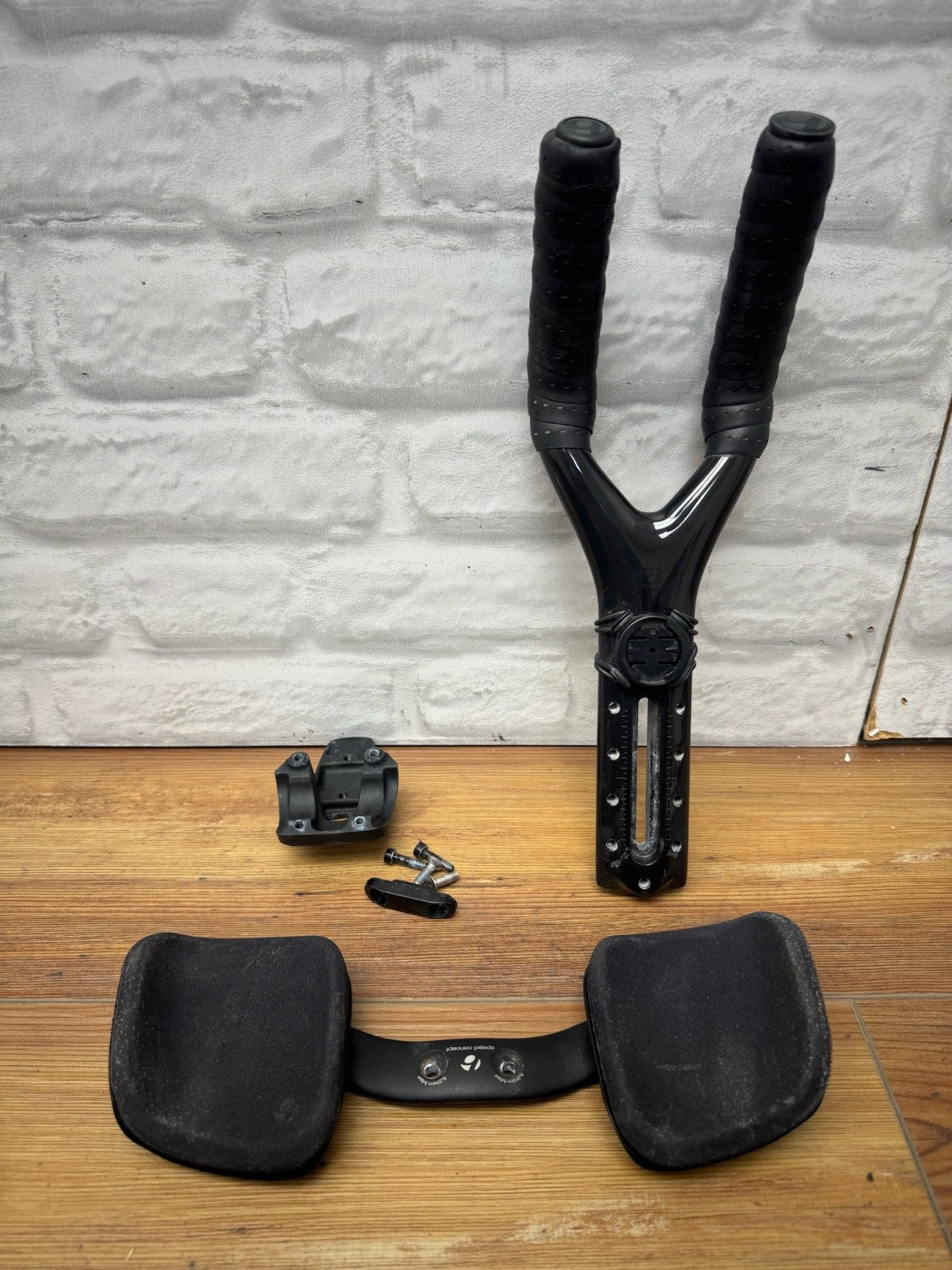 Trek Madone Bontrager Mono Bar Mounting Set Up