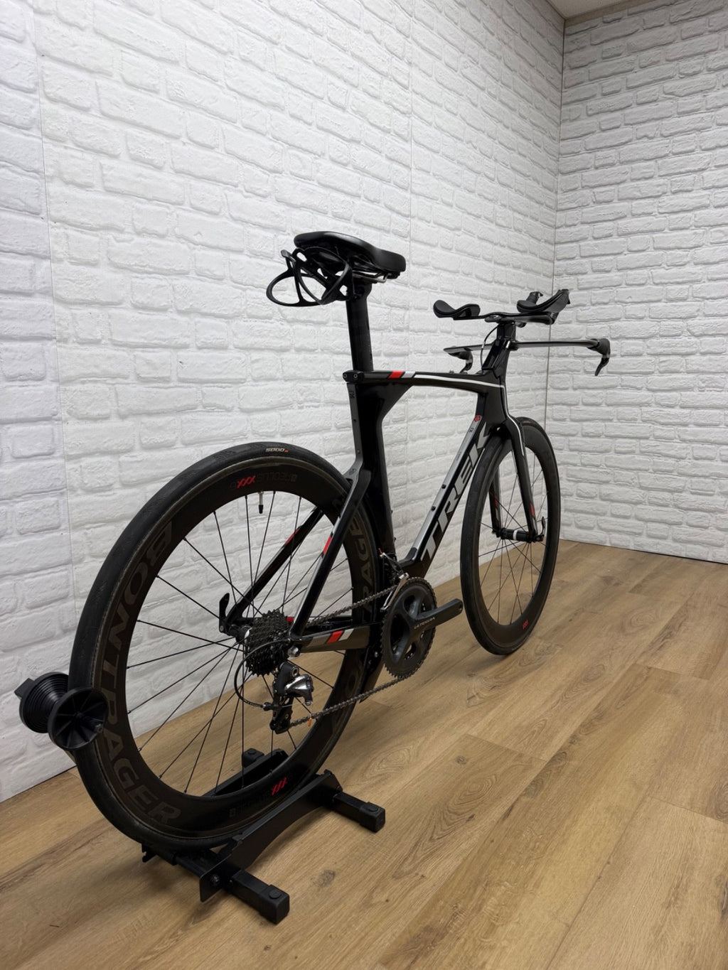 Trek Speed Concept Large Triathlon Bike