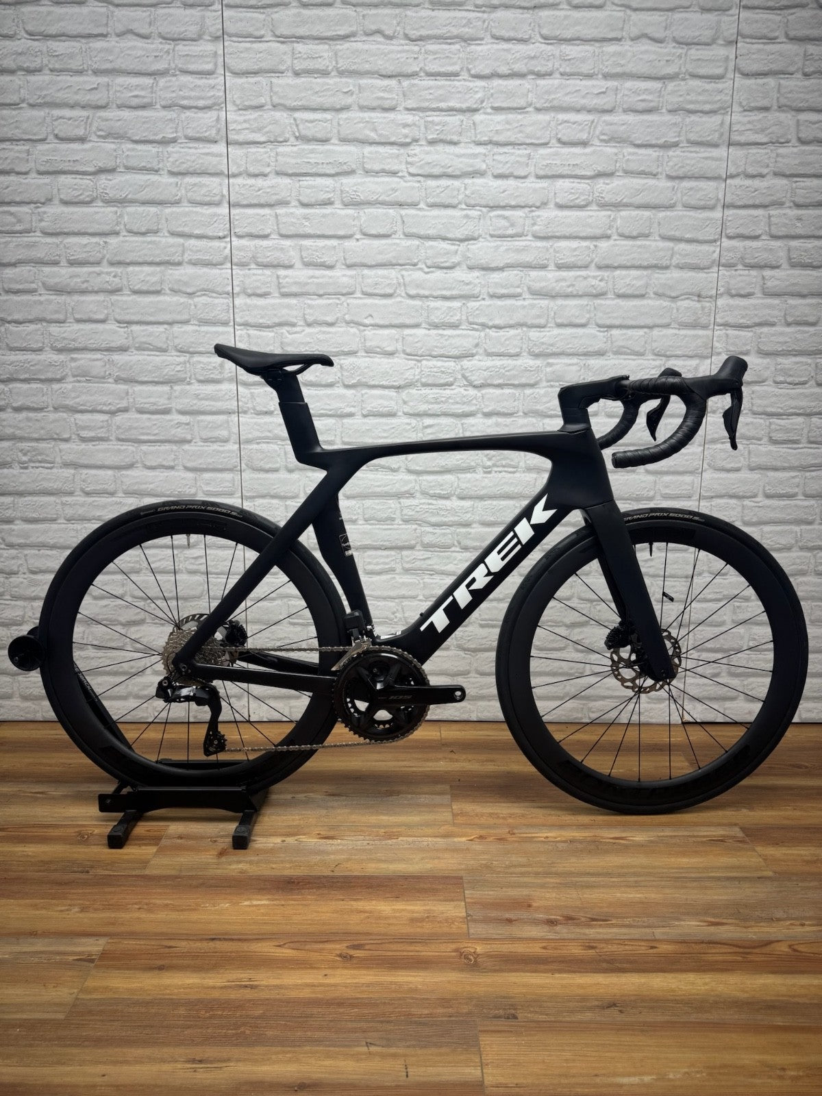 Trek Madone SL 6 Disc Di2 2024