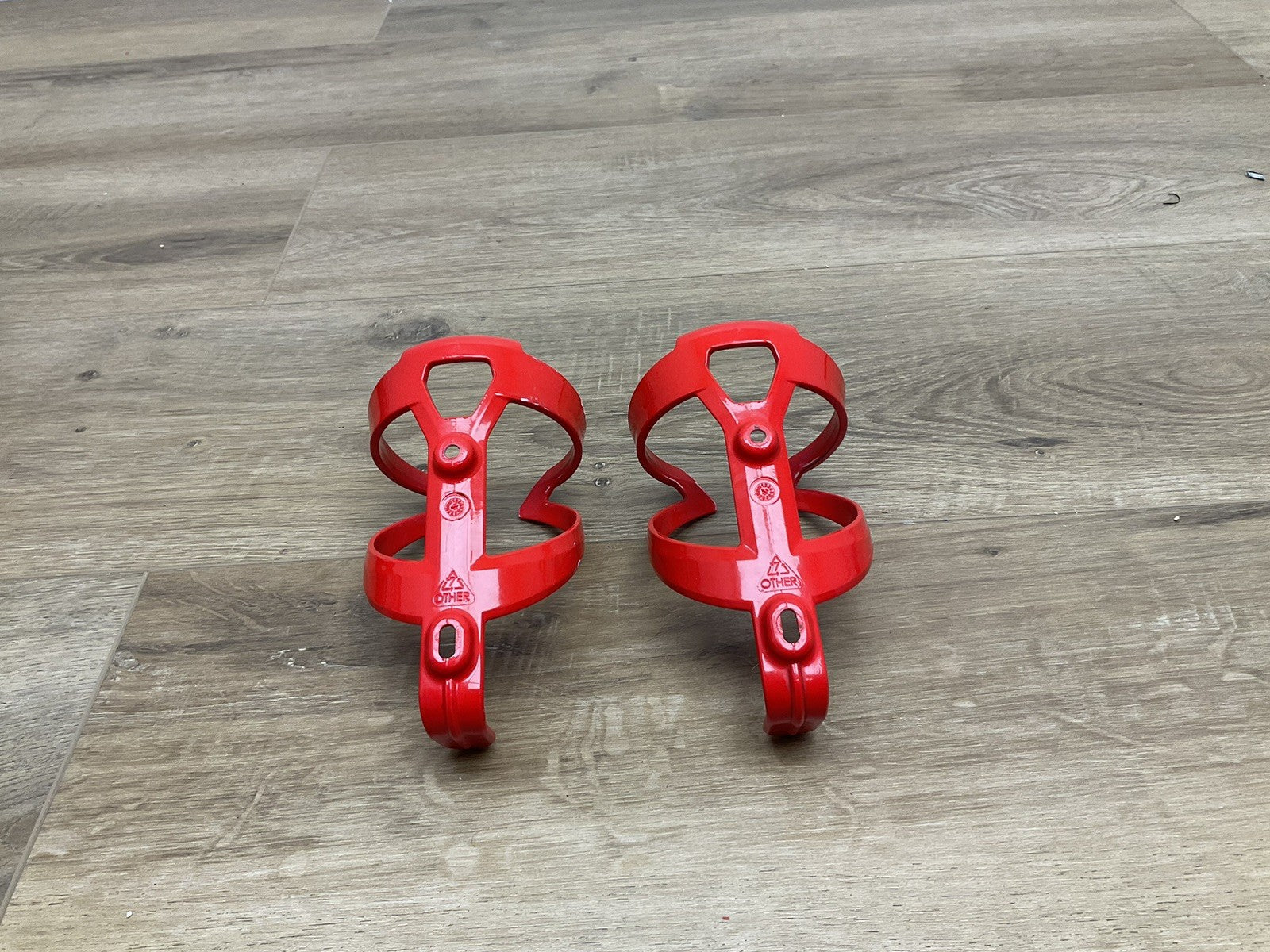 Trek Elite Recycled Water Bottle Cages Pair Glossy Red 