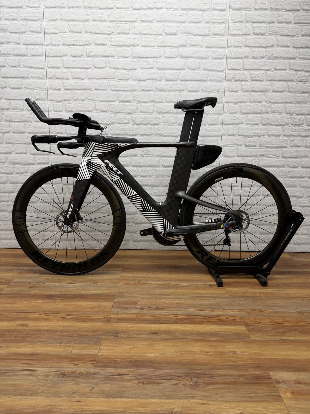 Felt IA 54cm Di2 Triathlon Bike