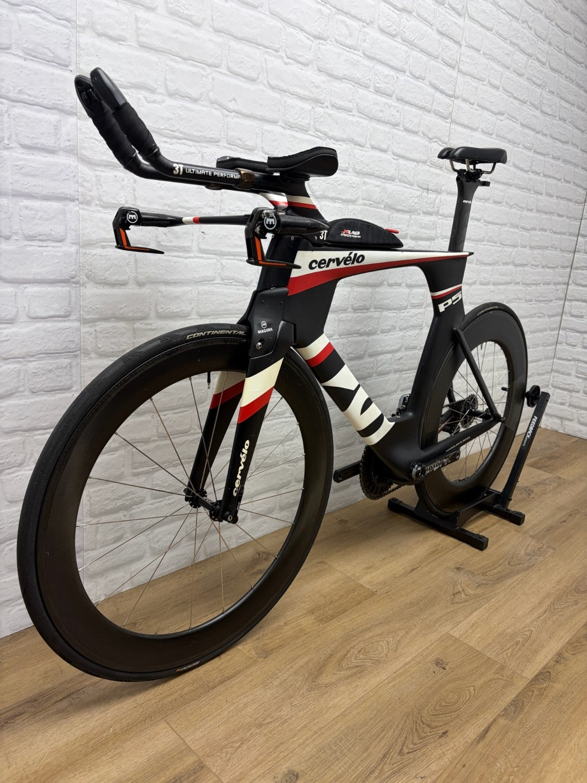 Cervelo P5 Six 58cm Triathlon Bike