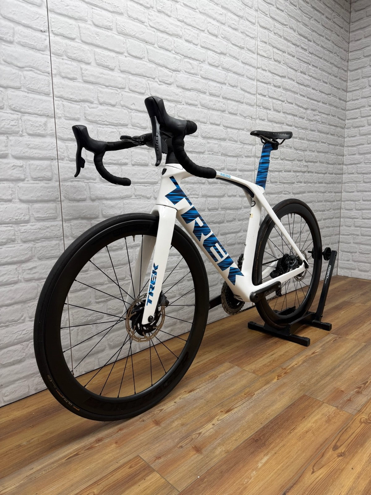 Trek Madone SLR Project One Team Edition 54cm eTap