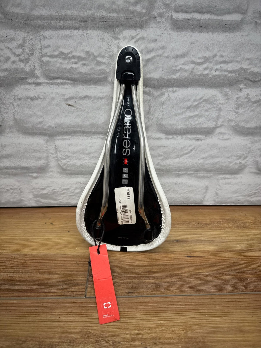 Bontrager Serano RL Saddle White