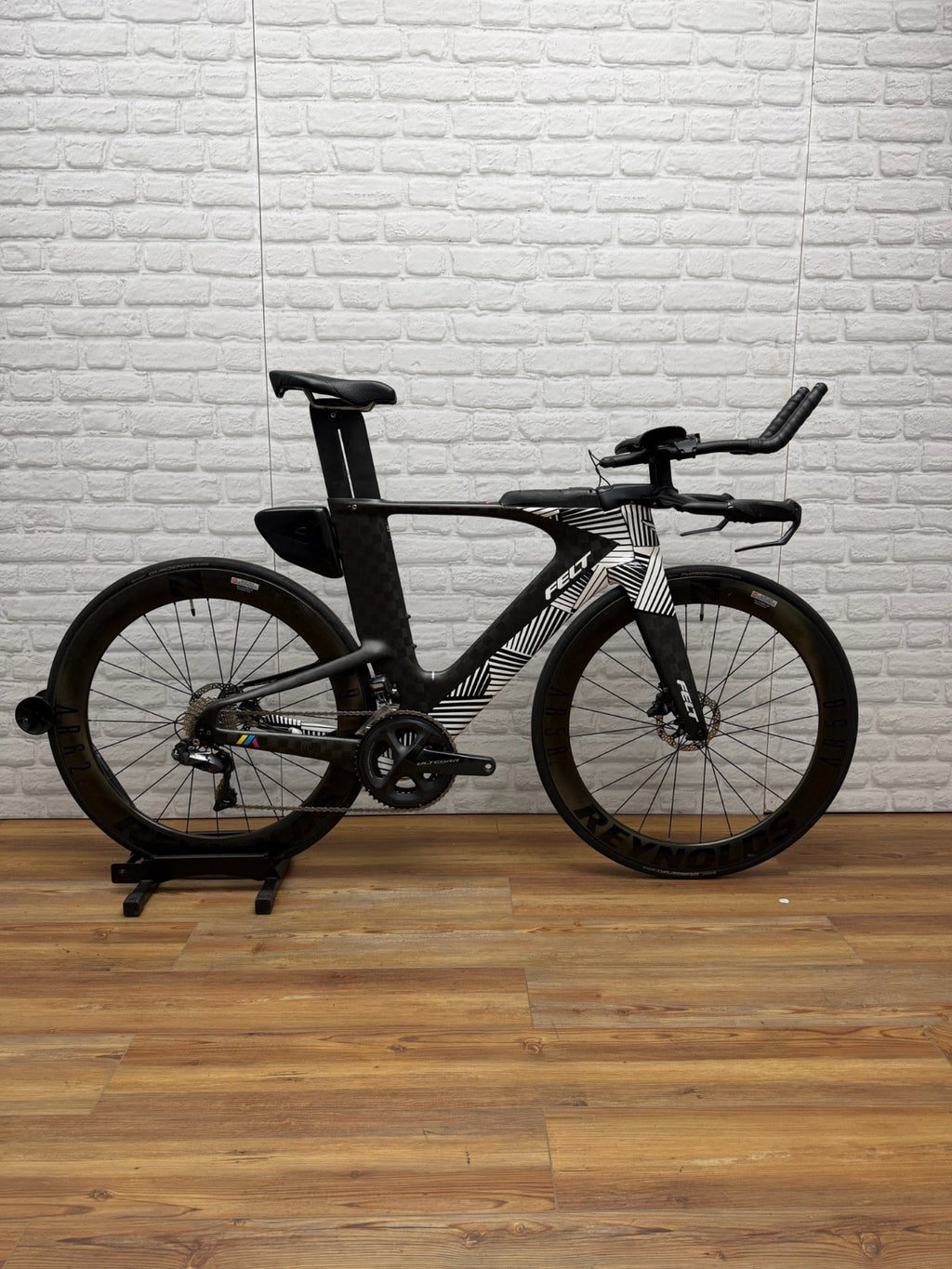 Felt IA 54cm Di2 Triathlon Bike