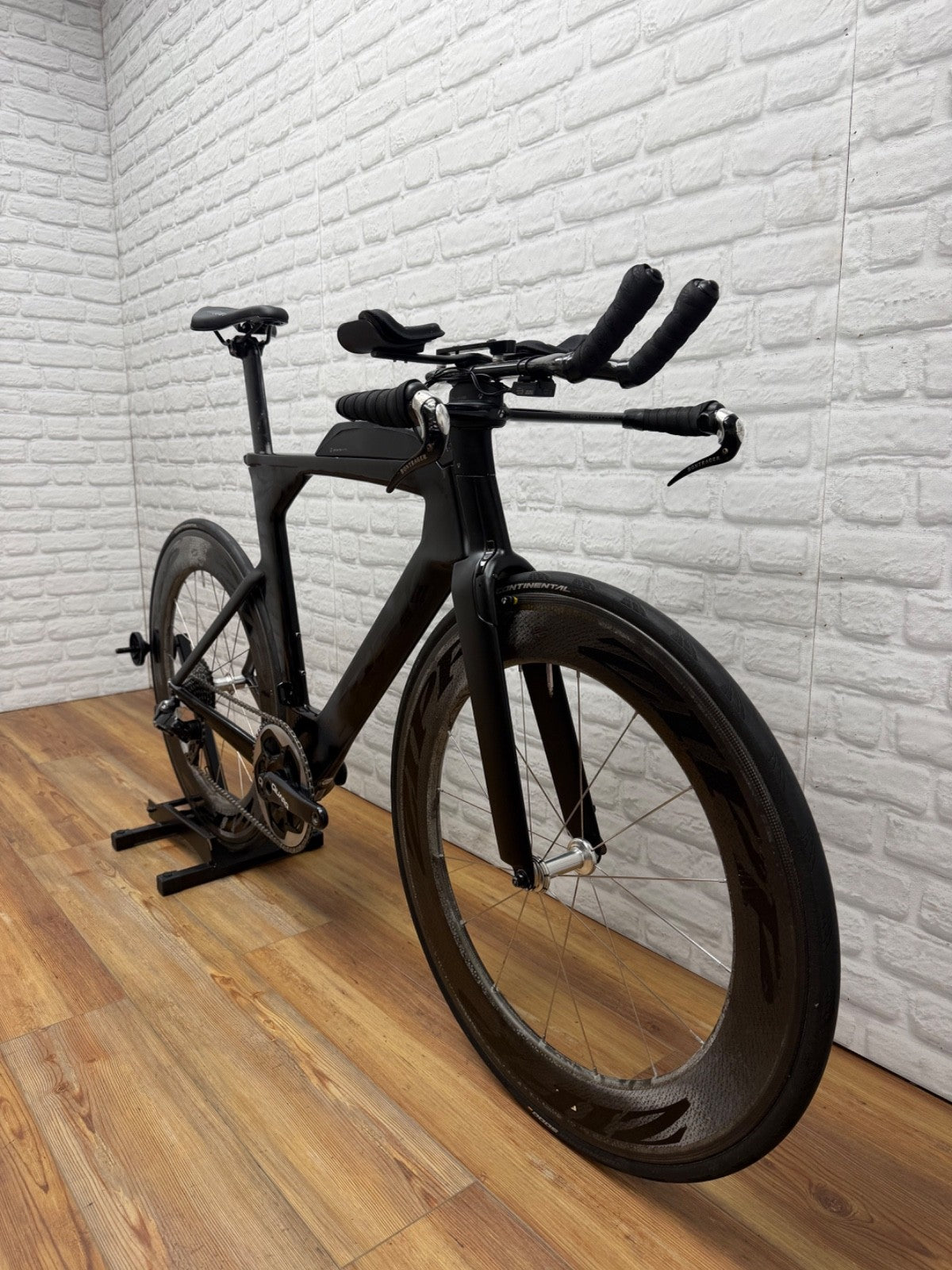 Trek Speed Concept Large Triathlon Bike