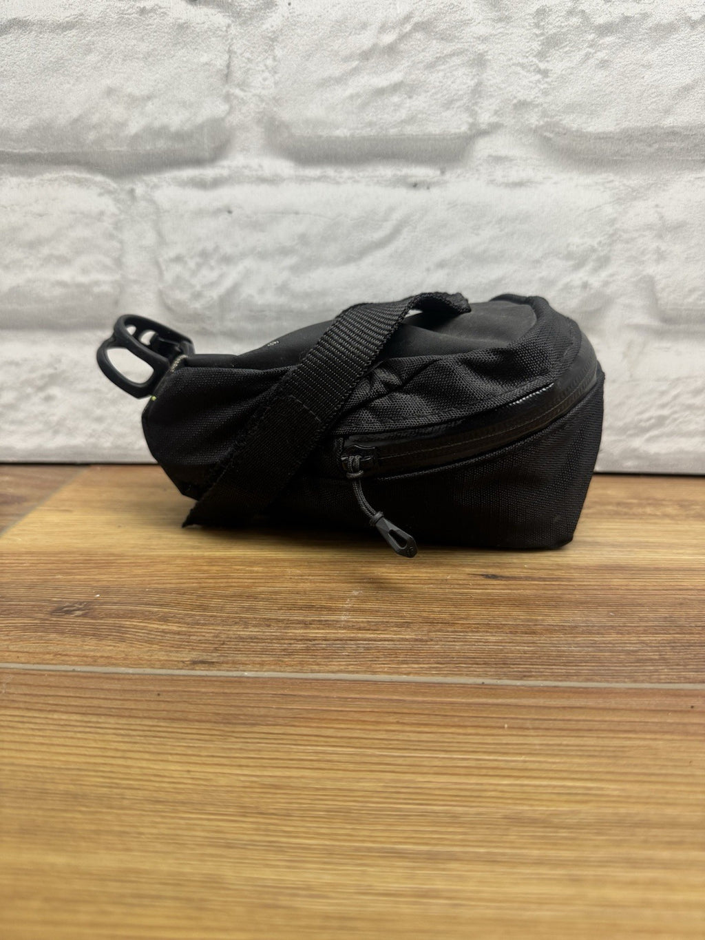 Bontrager Elite Seat Pack Saddle Bag With Flat Kit