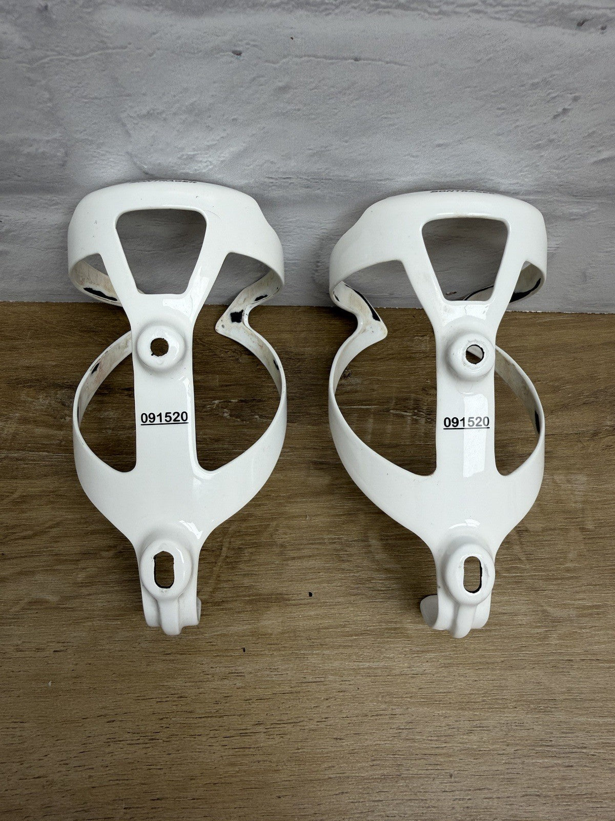 Bontrager Pro Oclv Carbon Water Bottle Cage Set White