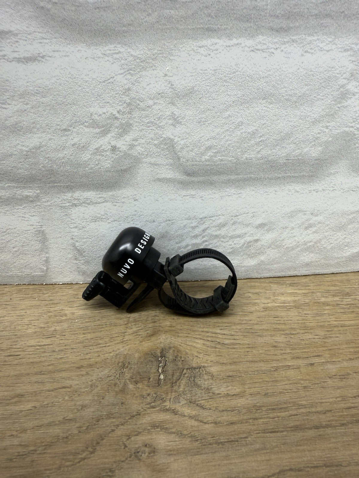 Nuvo Design Integrated Lever Bell