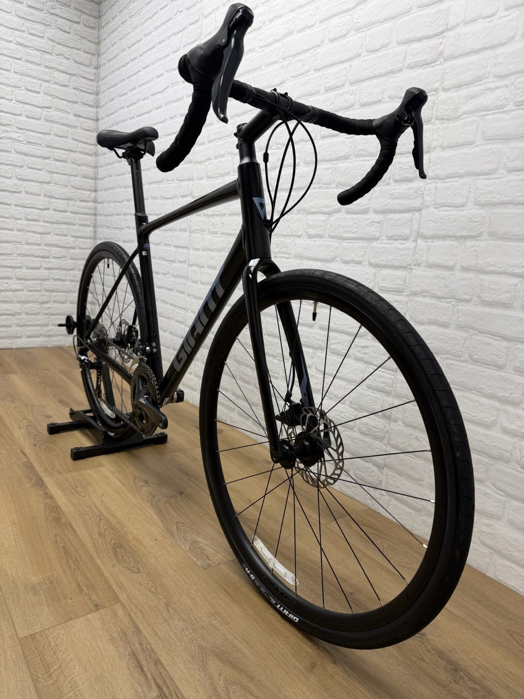 Giant Contend AR Large 2025