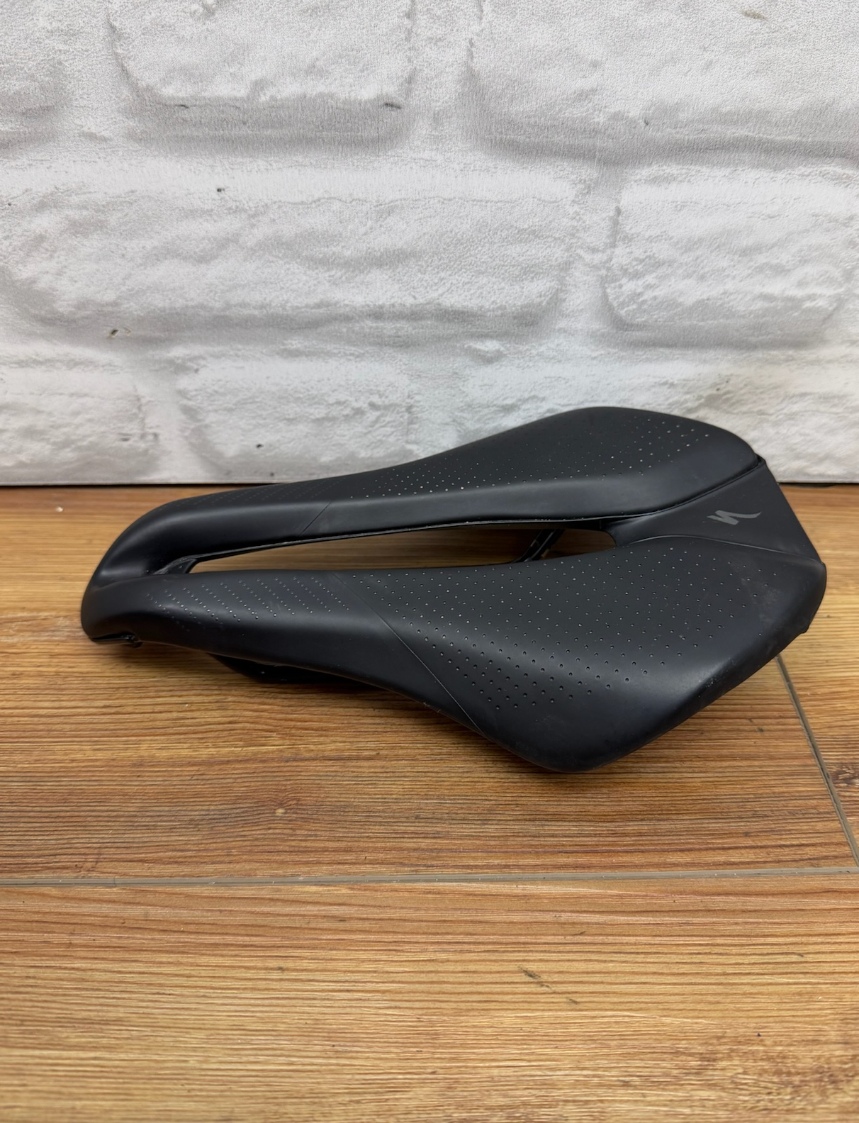 Specialized Power Body Geometry Cutaway Road Bike Saddle Seat Black