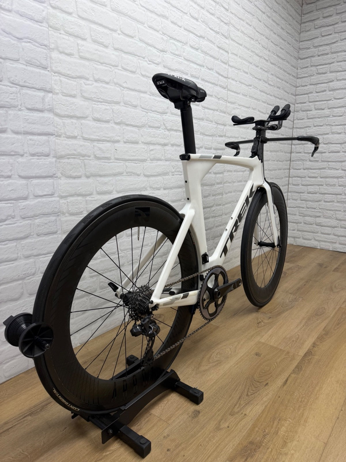 Trek Speed Concept Large Triathlon Bike