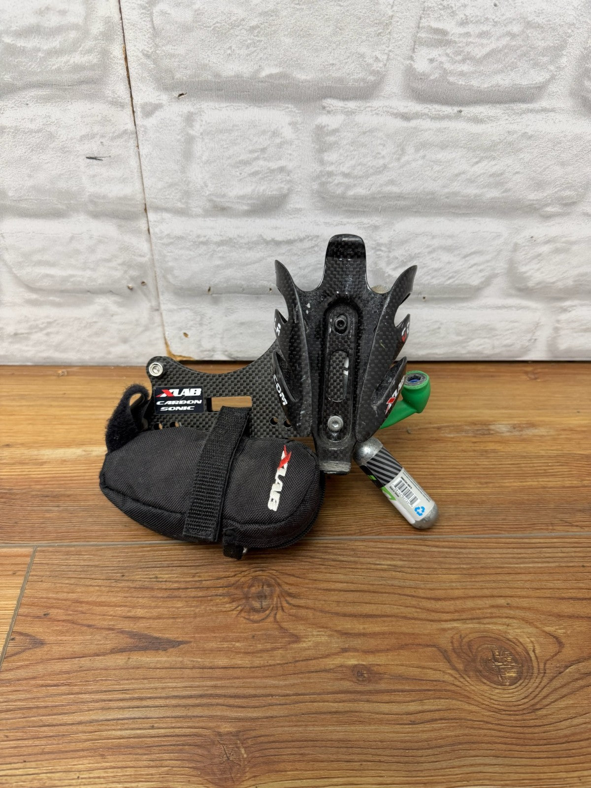 XLAB Carbon Bottle Cages + Wing Water Bottle Cage Mount