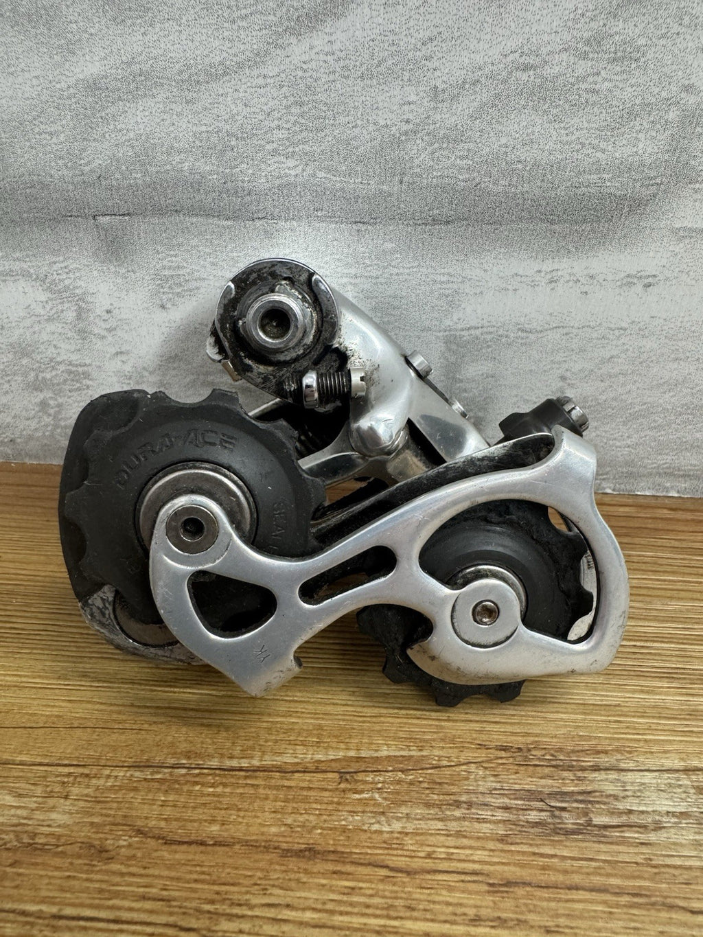 Shimano Dura Ace RD-7700 Rear Derailleur